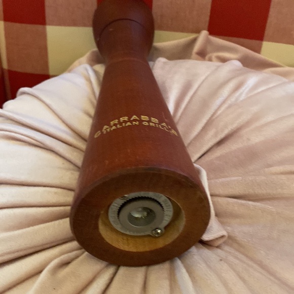 Carrabba's Italian Grill Wooden Pepper Mill - Picture 4 of 4